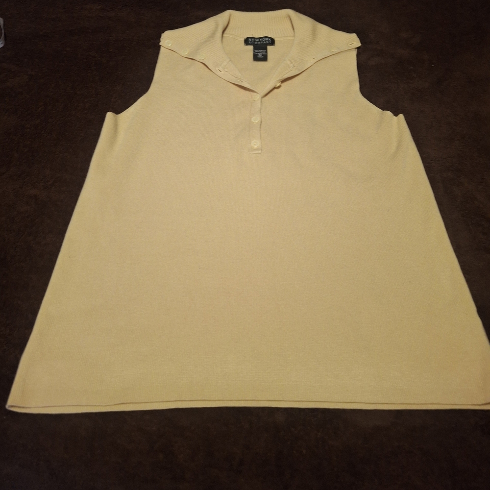 Charter Club Light Yellow Sleeveless Blouse